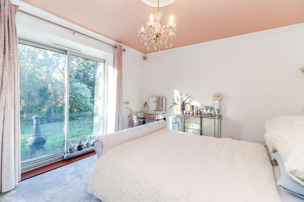 Additional image 21 of 3 bed detached house for saleGallows Hill Lane, Abbots Langley WD5