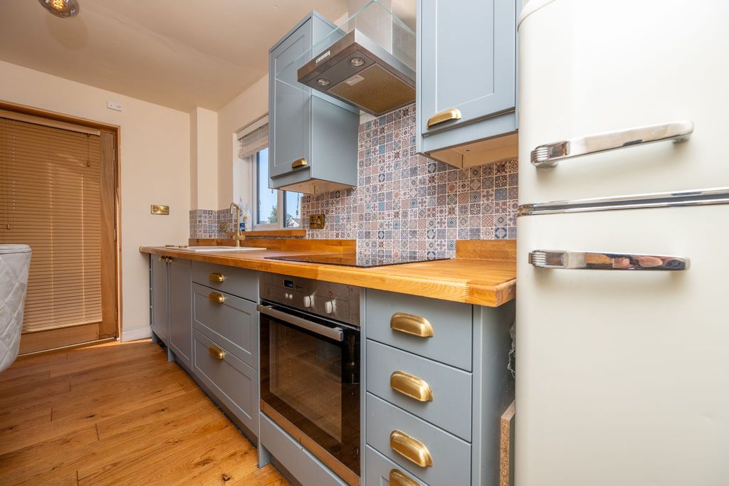 Additional image 13 of 1 bed terraced house for saleWillow Close, Alcester B49
