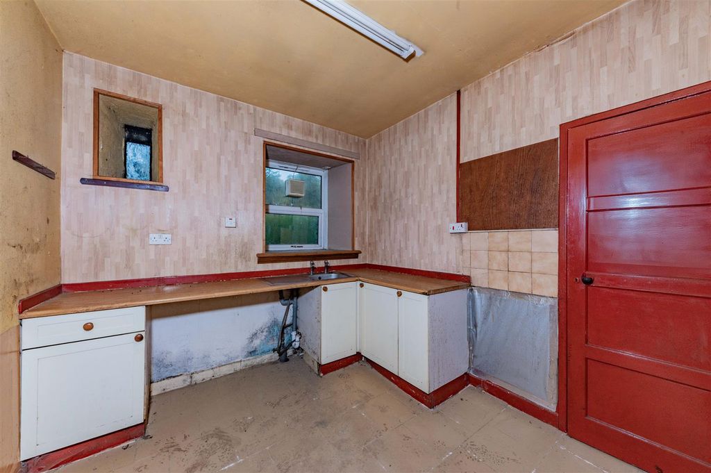 Additional image 5 of 3 bed detached bungalow for saleGlenogil, Forfar DD8