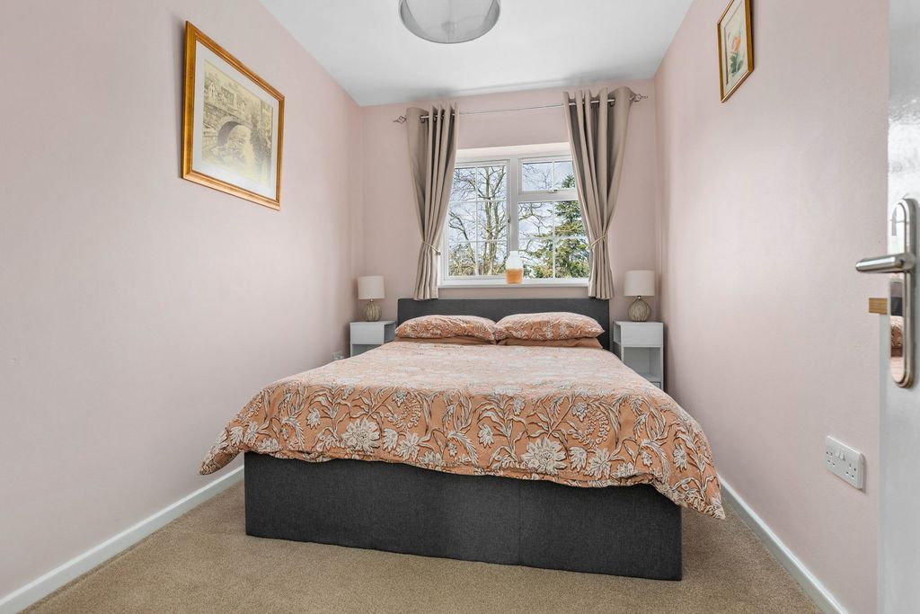 Additional image 18 of 4 bed detached house for saleSwanbourne Close, Biggleswade SG18