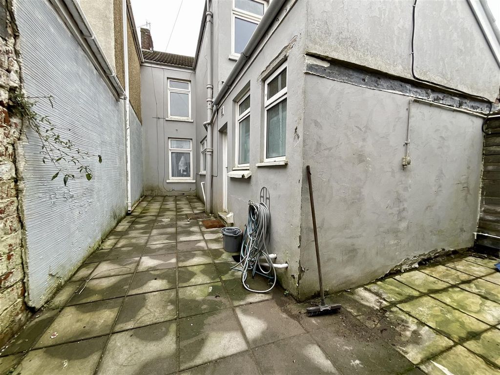 Additional image 21 of 4 bed terraced house for salePrincess Street, Llanelli SA15