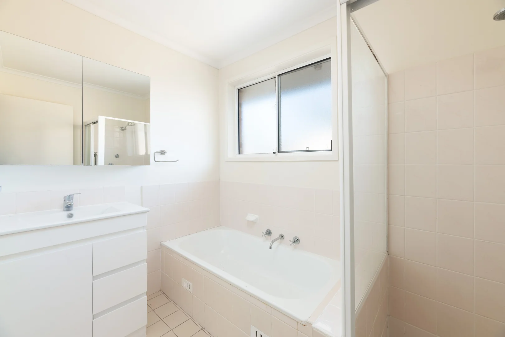Additional image 4 of 11/1 Owen Jones Row, Menai NSW 2234