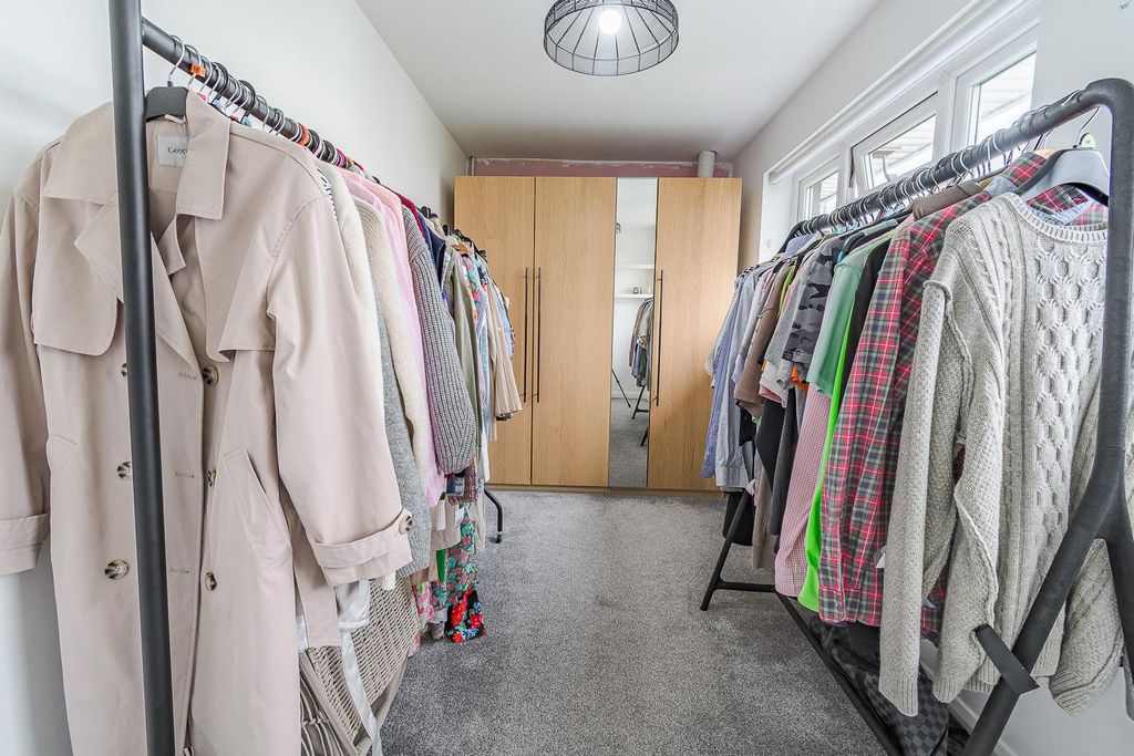 Additional image 10 of 4 bed terraced house for saleMarine Drive, Barry CF62
