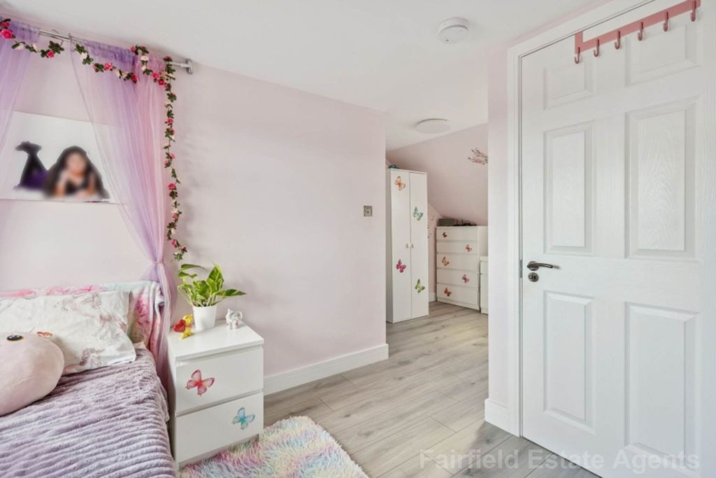 Additional image 16 of 4 bed semi-detached bungalow for saleSt. Georges Drive, Carpenders Park, Watford WD19