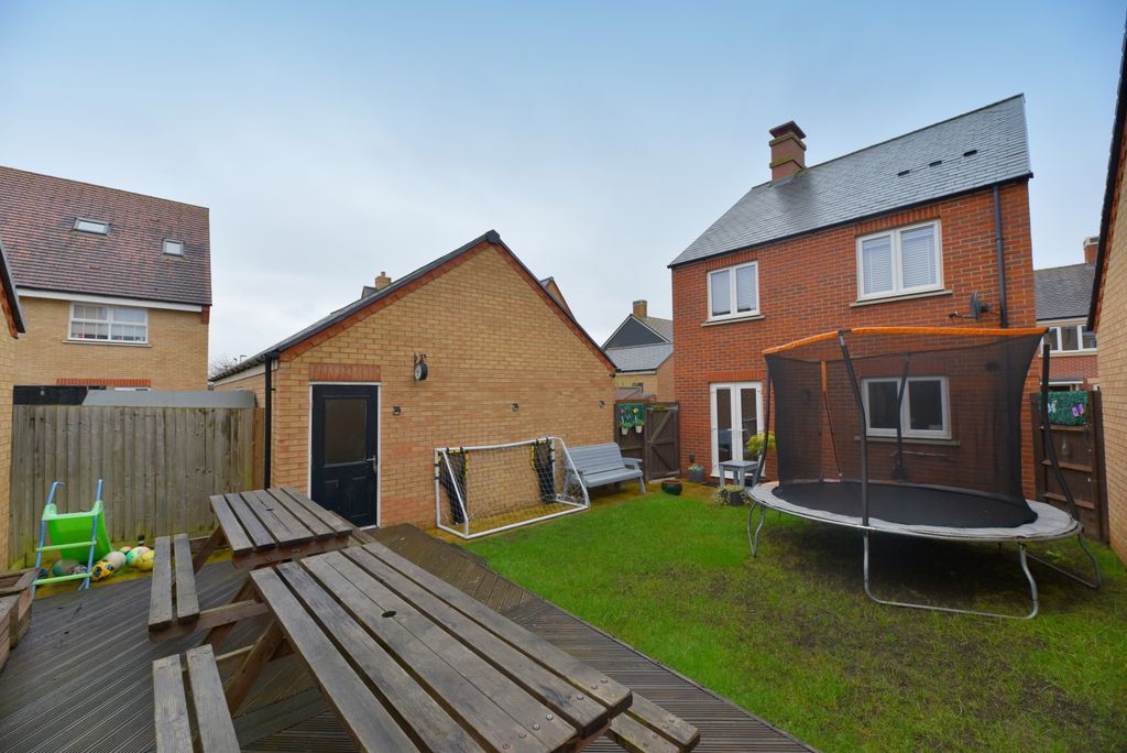 Additional image 24 of 4 bed detached house for saleCoates Road, Biggleswade SG18