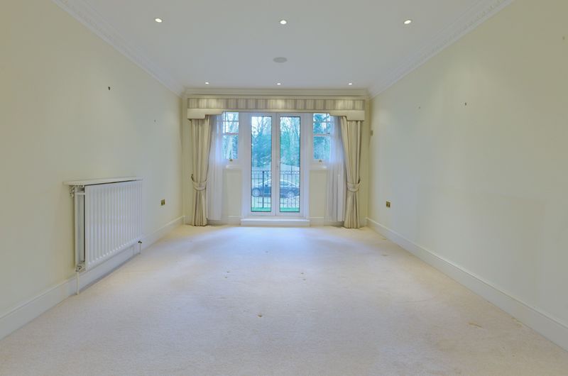 Additional image 7 of 3 bed flat for saleAlderwood Mews, Barnet EN4