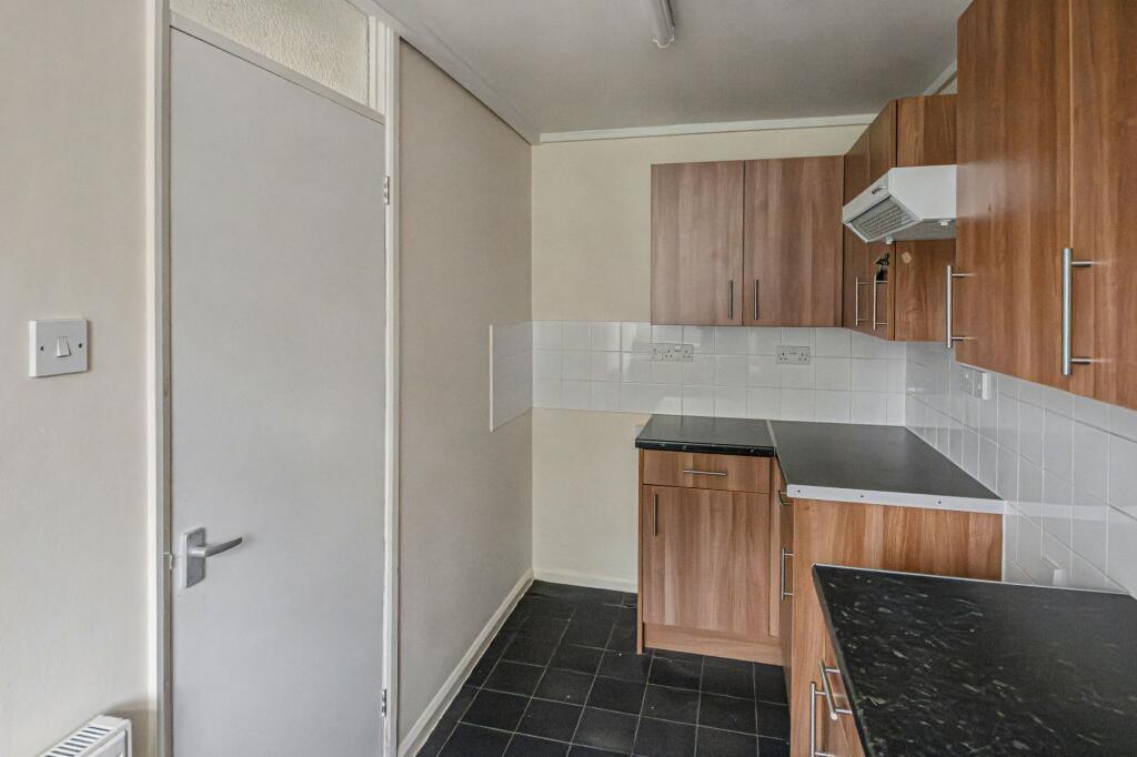 Additional image 4 of 61 Wellington Flats, Salthouse Lane, Yeovil, Somerset, BA20 1TY