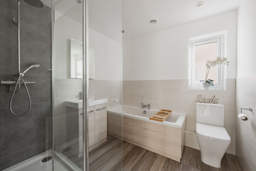 Additional image 18 of 4 bed detached house for saleKenan Drive, Attleborough NR17