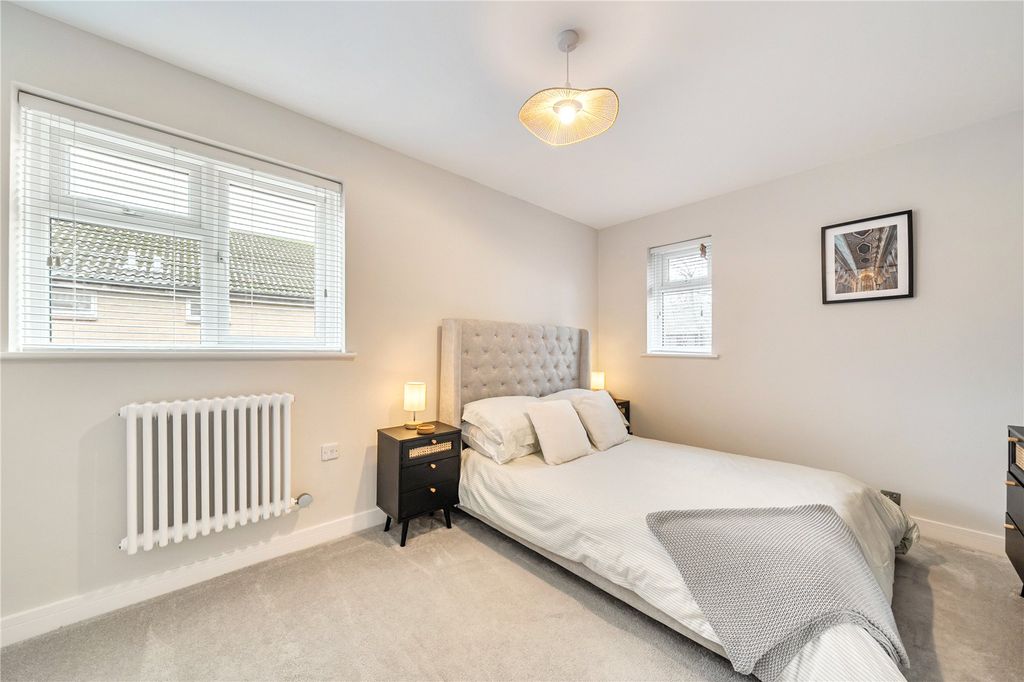 Additional image 12 of 1 bed detached house for saleHawkswell Walk, Woking, Surrey GU21