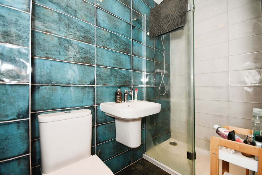 Additional image 8 of 3 bed detached house for saleSawmill Mews, Chesterfield, Derbyshire S41