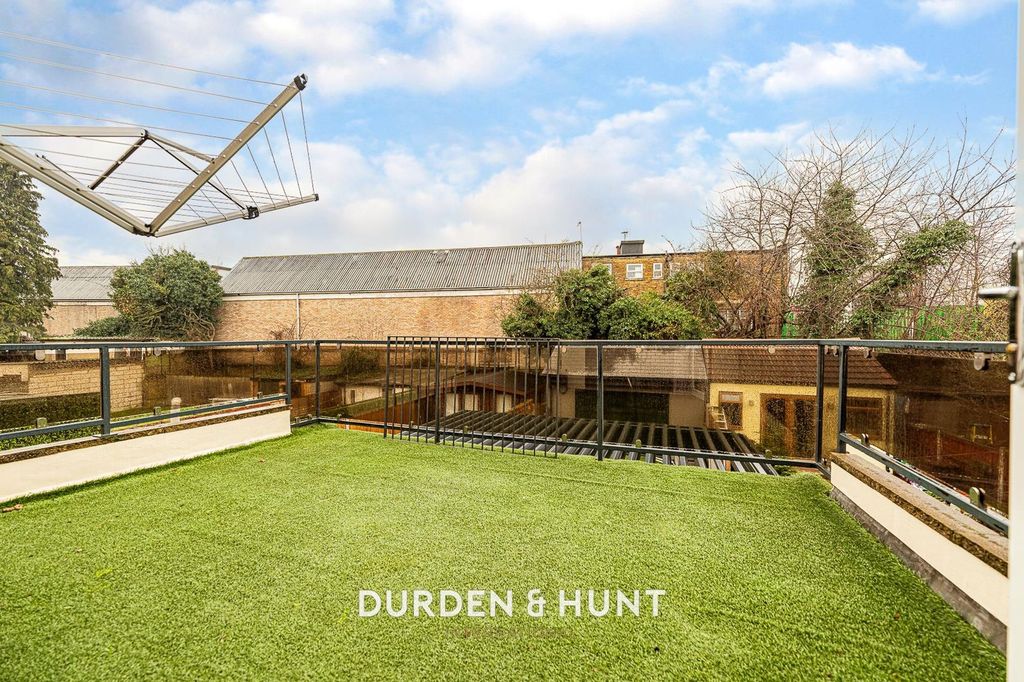Additional image 19 of 4 bed terraced house for saleWestminster Gardens, Barking IG11