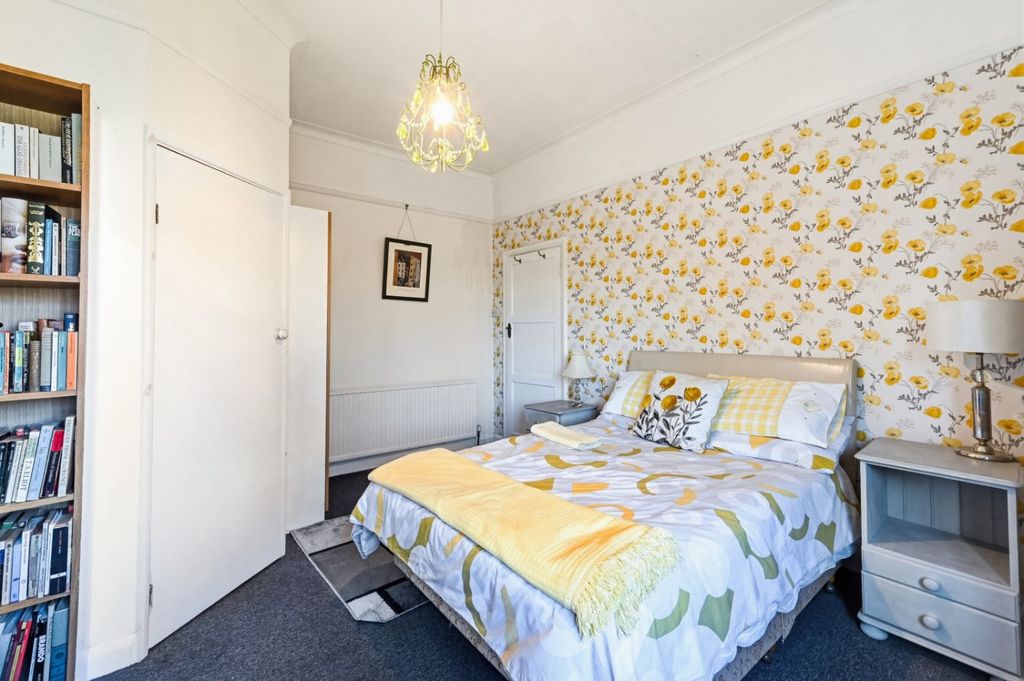 Additional image 13 of 3 bed flat for saleHayne Road, Beckenham BR3