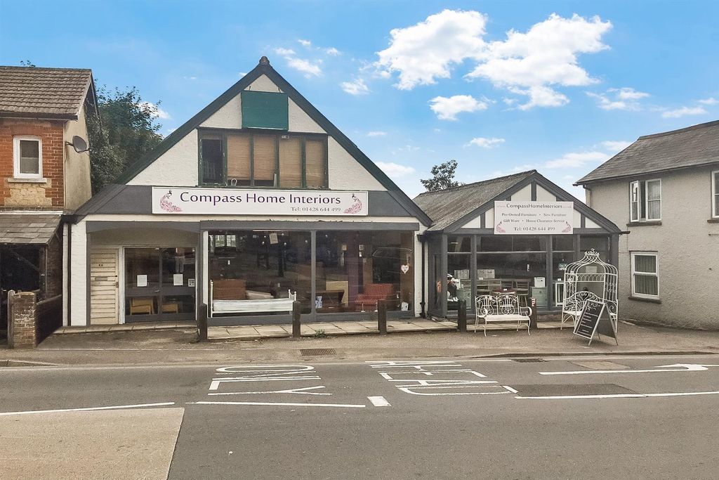 Land for saleLower Street, Haslemere GU27