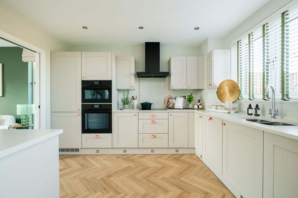 Additional image 3 of 5 bed detached house for sale"The Aireton - Plot 85" at Capstone Oaks, North Dane Way, Lordswood, Chatham ME5