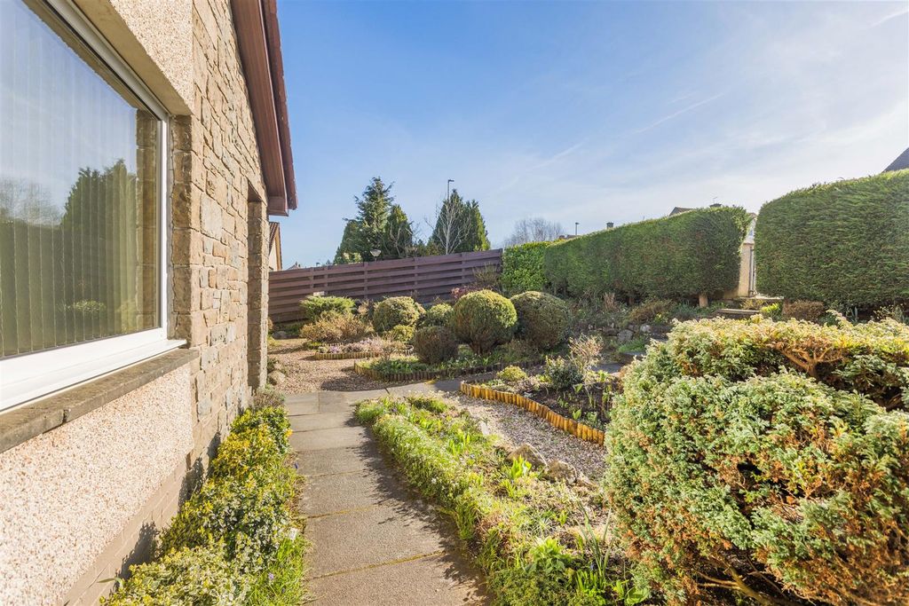 Additional image 30 of 4 bed detached bungalow for saleSibbalds Brae, Bathgate EH48
