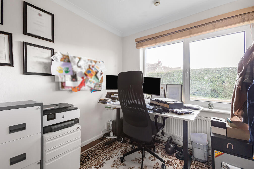 Additional image 6 of Collens Road, Harpenden, AL5