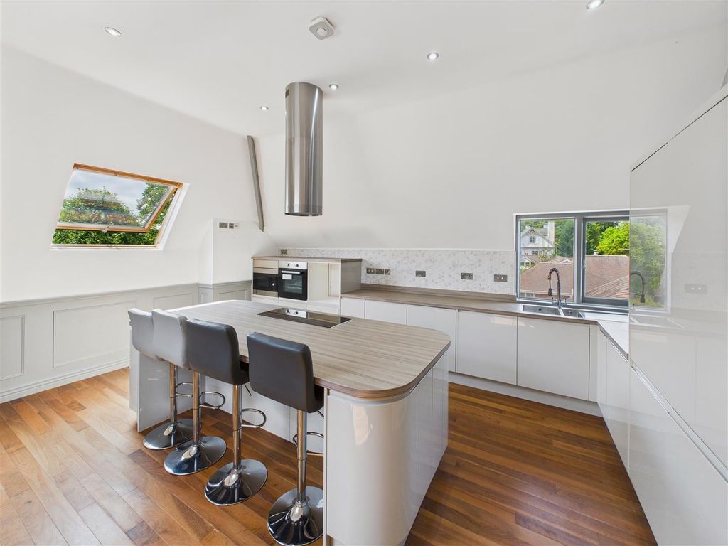 Additional image 2 of 2 bed flat for saleFerriby Road, Hessle HU13