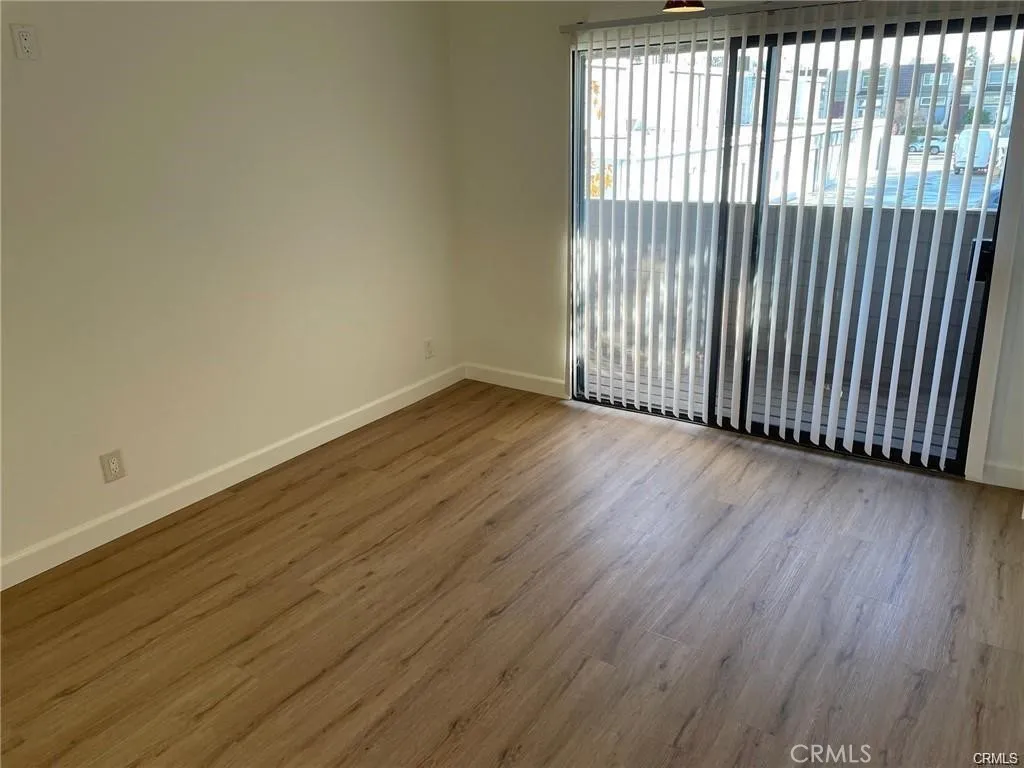 Additional image 10 of 10001 Topanga Canyon Blvd Unit 17, Chatsworth, CA 91311