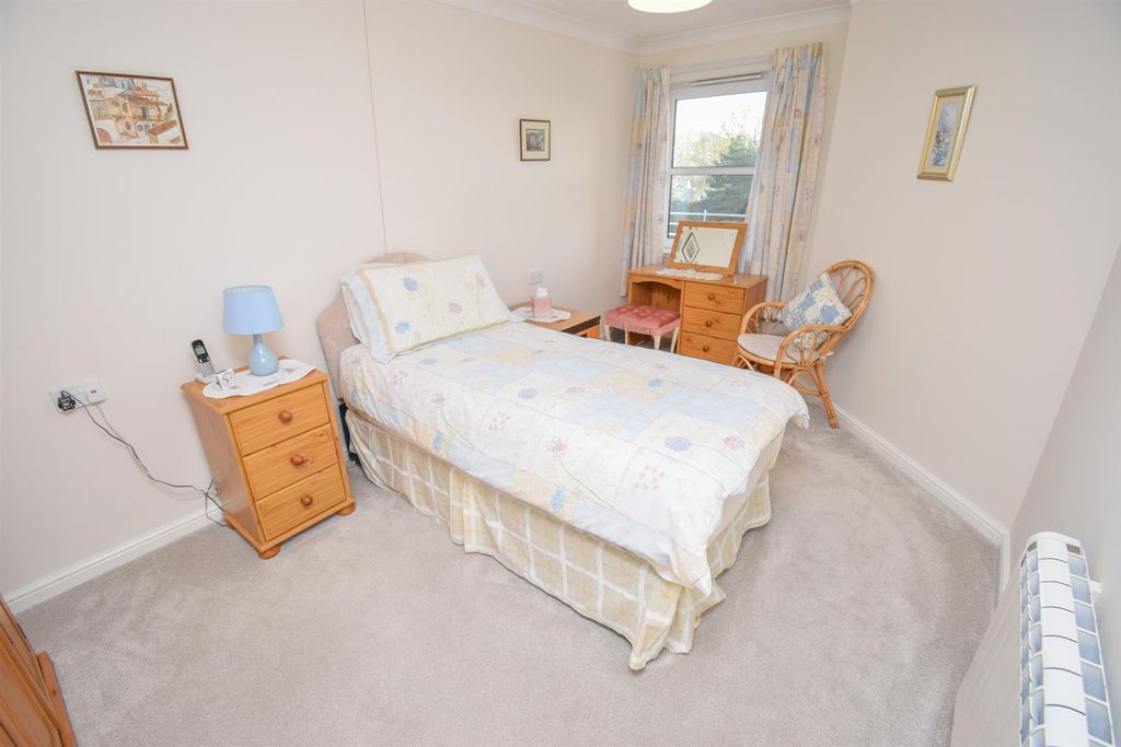 Additional image 11 of 2 bed flat for saleFlat 62, Clachnaharry Court, Inverness IV3