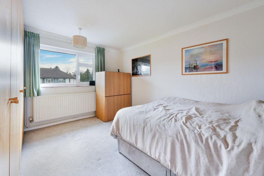 Additional image 7 of 2 bed maisonette for saleCheviot Close, Banstead SM7