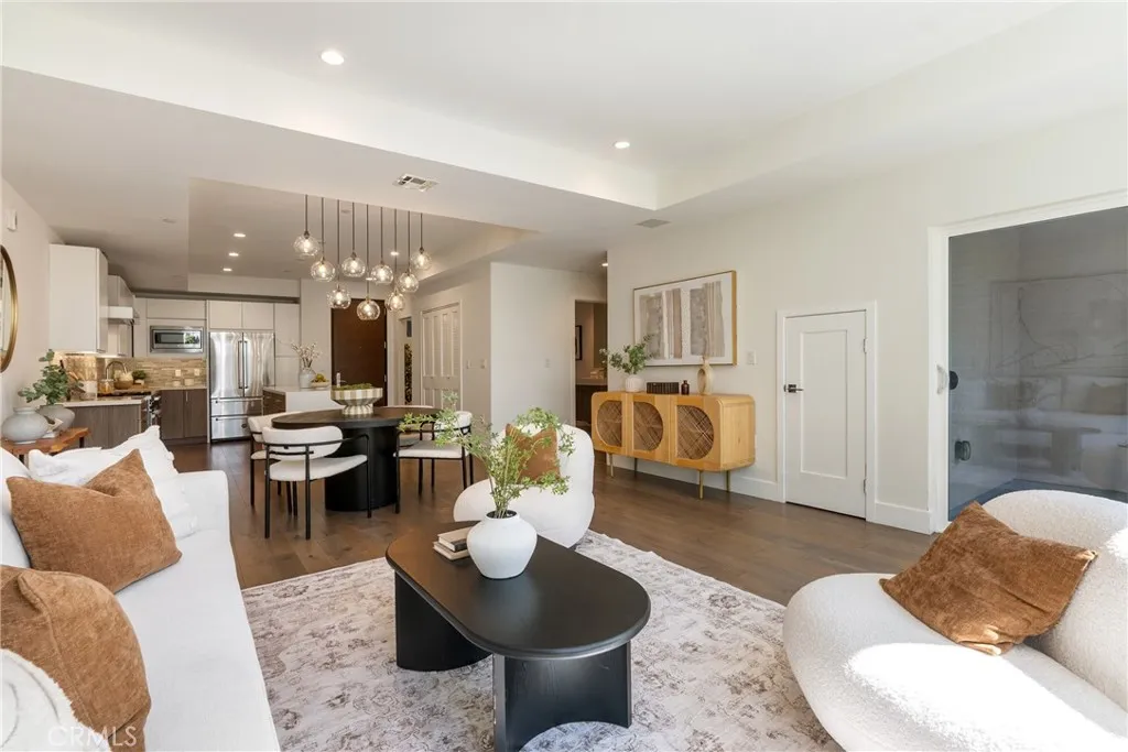 Additional image 34 of 3715 San Marino Street Unit 105, Los Angeles, CA 90019