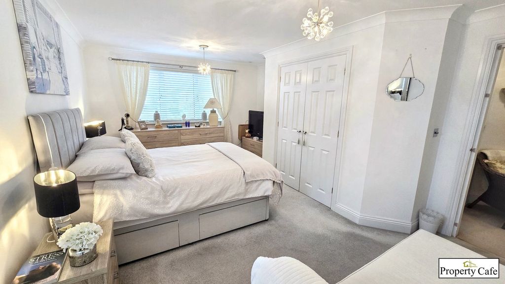 Additional image 10 of 3 bed flat for saleBedford Avenue, Bexhill-On-Sea TN40