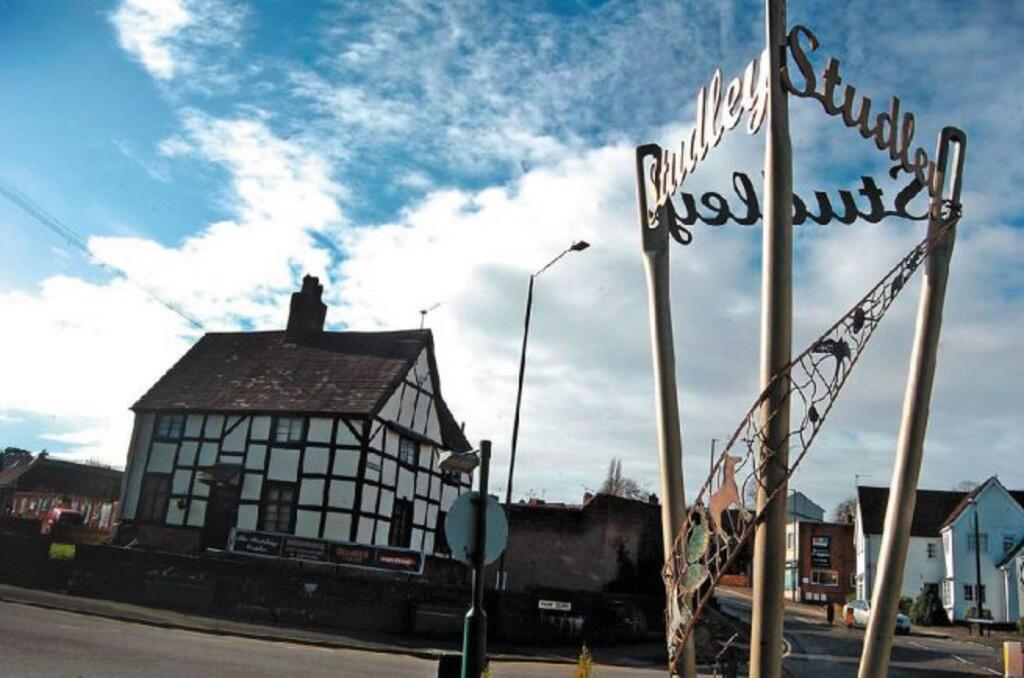 Development Opportunity Centre of Studley - The Old School House photo 2