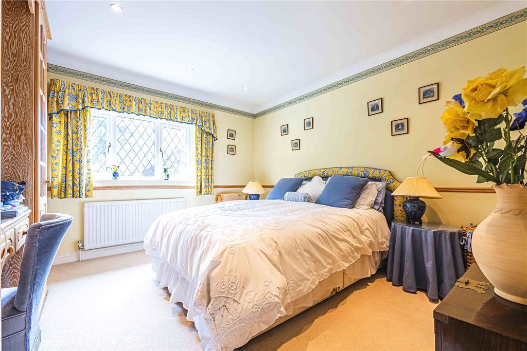 Additional image 17 of 5 bed detached house for saleThe Beech, Gravel Path, Berkhamsted, Hertfordshire HP4