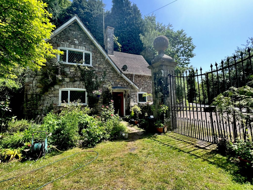 Additional image 3 of 3 bed detached house for saleImpressive Iron Gated, 3 Bedroom Country Home, Wellhead Lodge, Usk Road, Itton, Chepstow, Monmouthshire NP16
