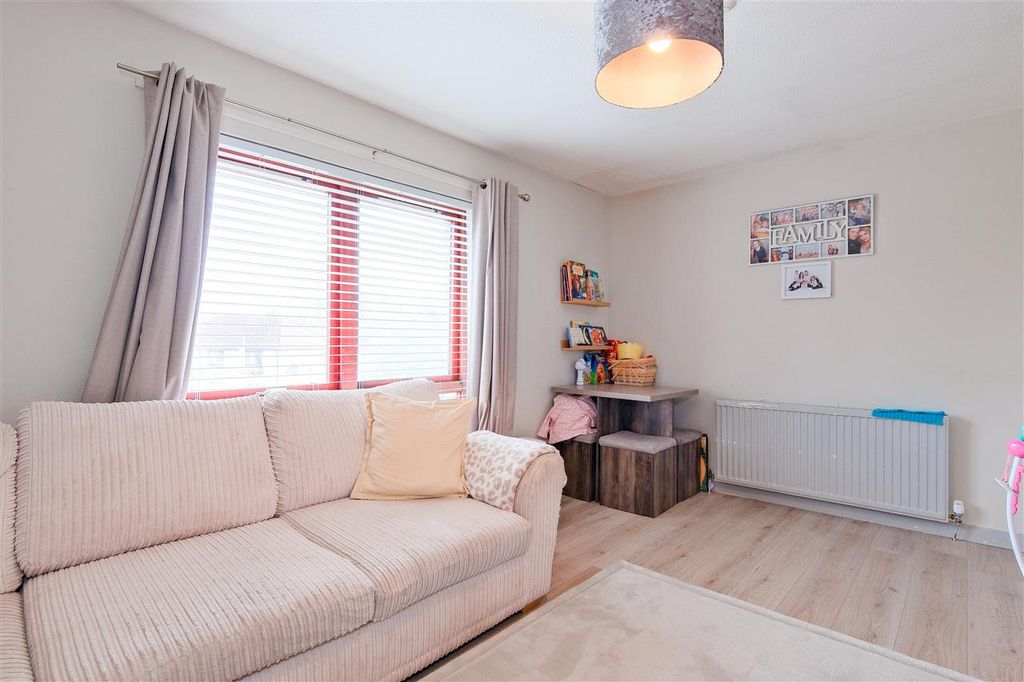 Additional image 4 of 3 bed flat for saleDalriada Crescent, Motherwell ML1