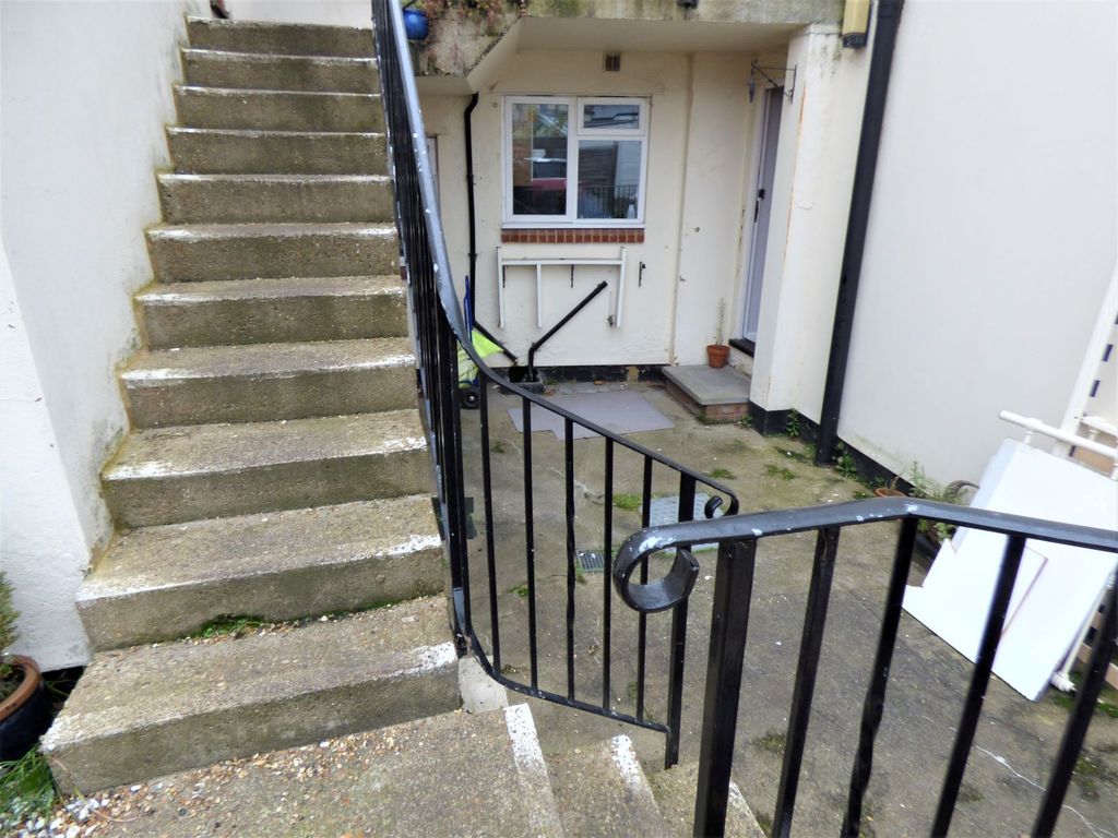 Additional image 9 of 2 bed maisonette for saleRectory Lane, Ashtead KT21