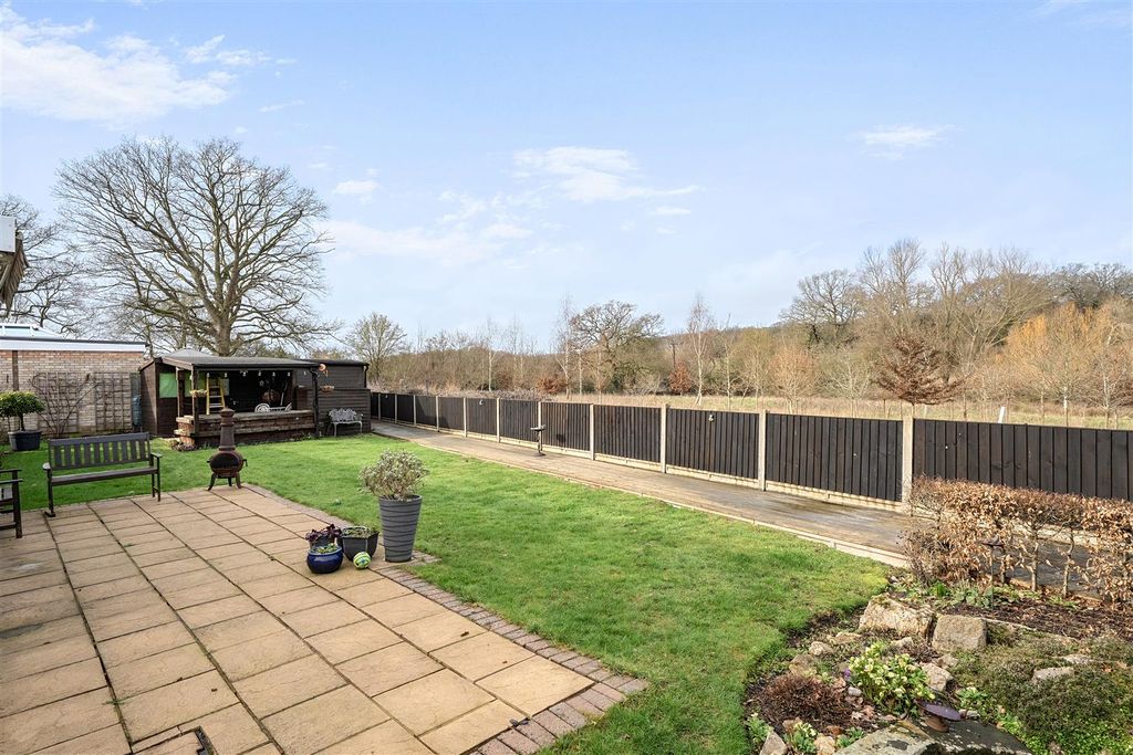 Additional image 23 of 3 bed detached bungalow for saleBushey Shaw, Ashtead KT21