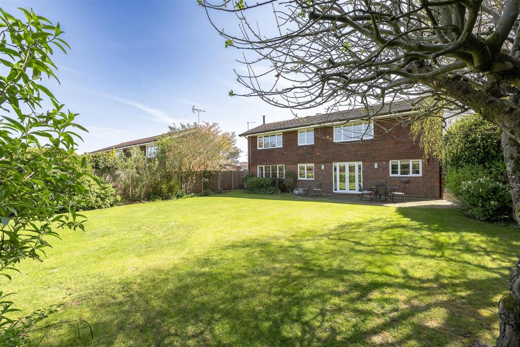 Additional image 12 of The Deerings, Harpenden