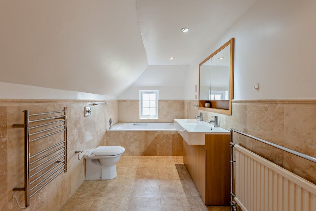 Additional image 9 of 5 bed detached house for saleNew Road, Billingshurst, West Sussex RH14