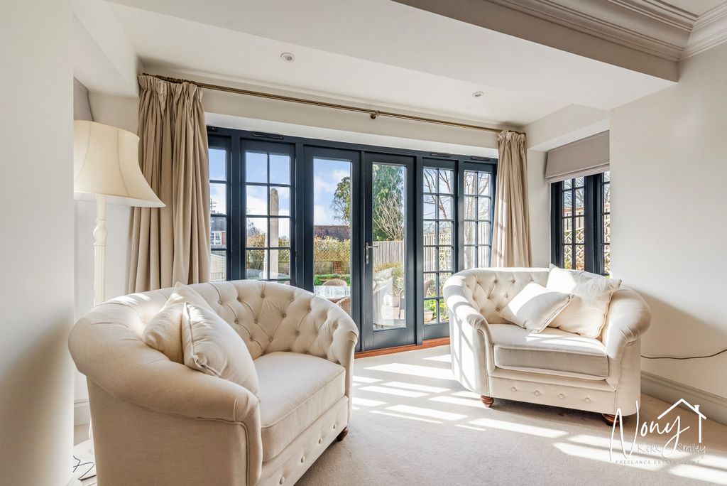 Additional image 11 of 4 bed detached house for saleStiles Yard, Alresford SO24