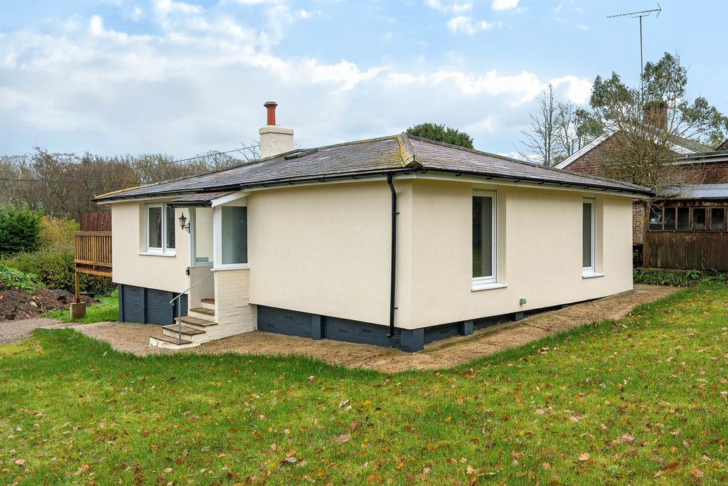 3 bed detached bungalow for saleCanadia Road, Battle TN33