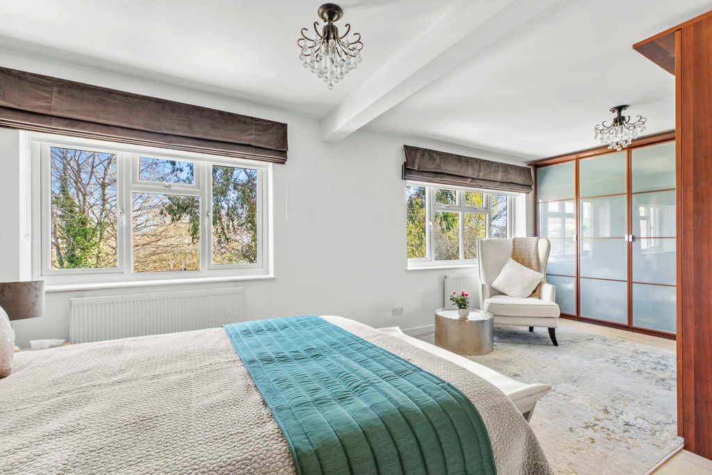 Additional image 6 of 4 bed detached house for saleWhite Lion Road, Amersham HP7