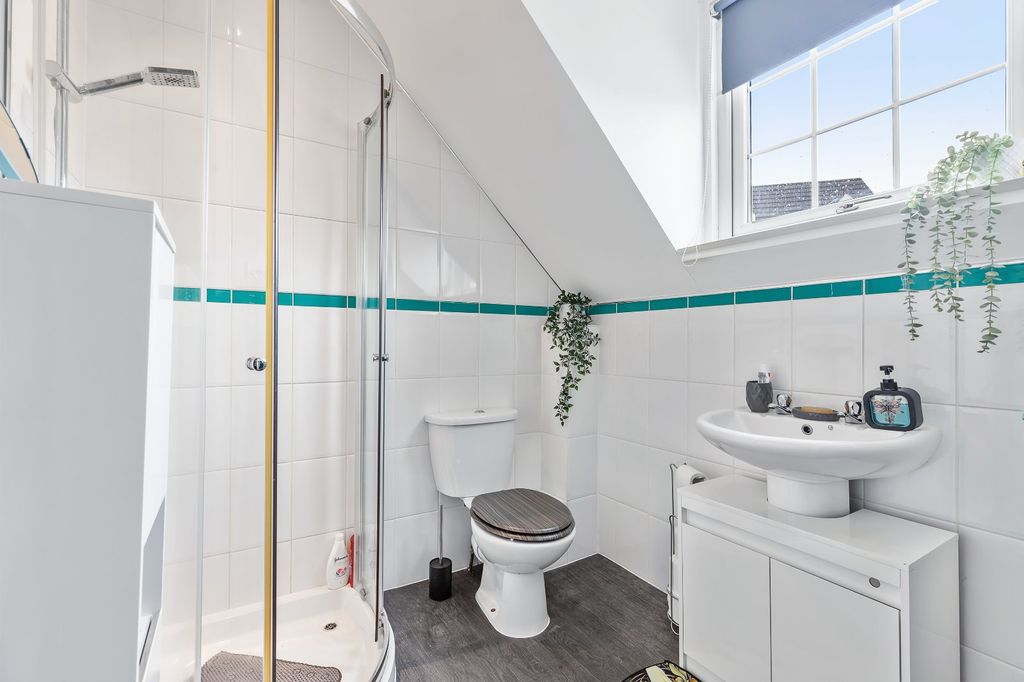 Additional image 47 of 6 bed detached house for saleAgincourt Drive, Bingley, West Yorkshire BD16