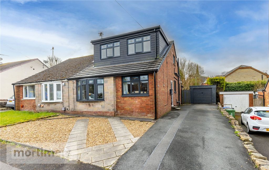 4 bed semi-detached house for saleShelley Drive, Accrington, Lancashire BB5