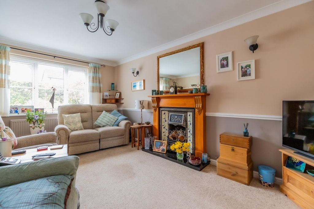 Additional image 3 of 4 bed detached house for saleClos Rhedyn, Cardiff CF5