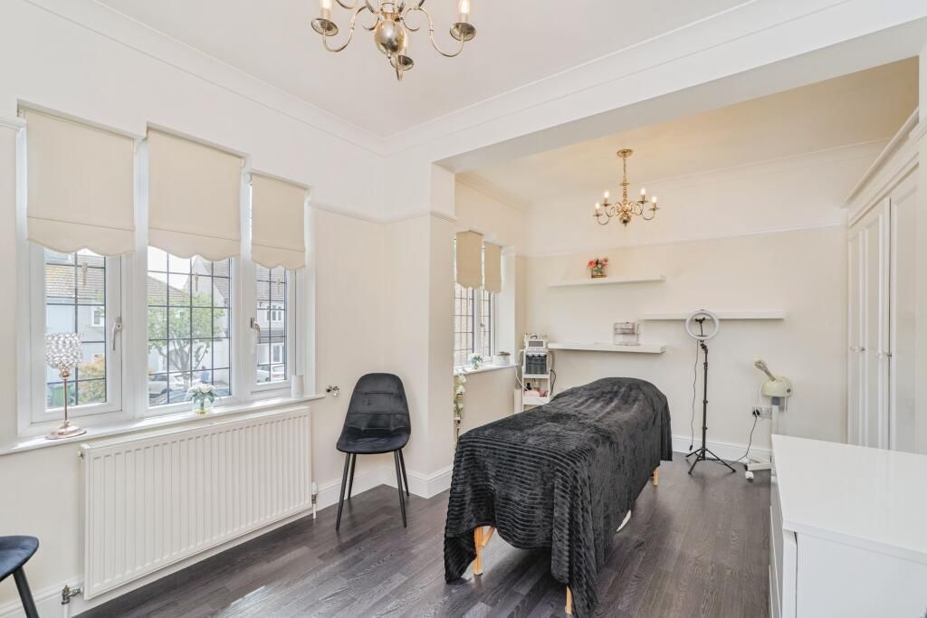 Additional image 14 of 4 bed semi-detached house for saleWhitfield Road, Bexleyheath DA7