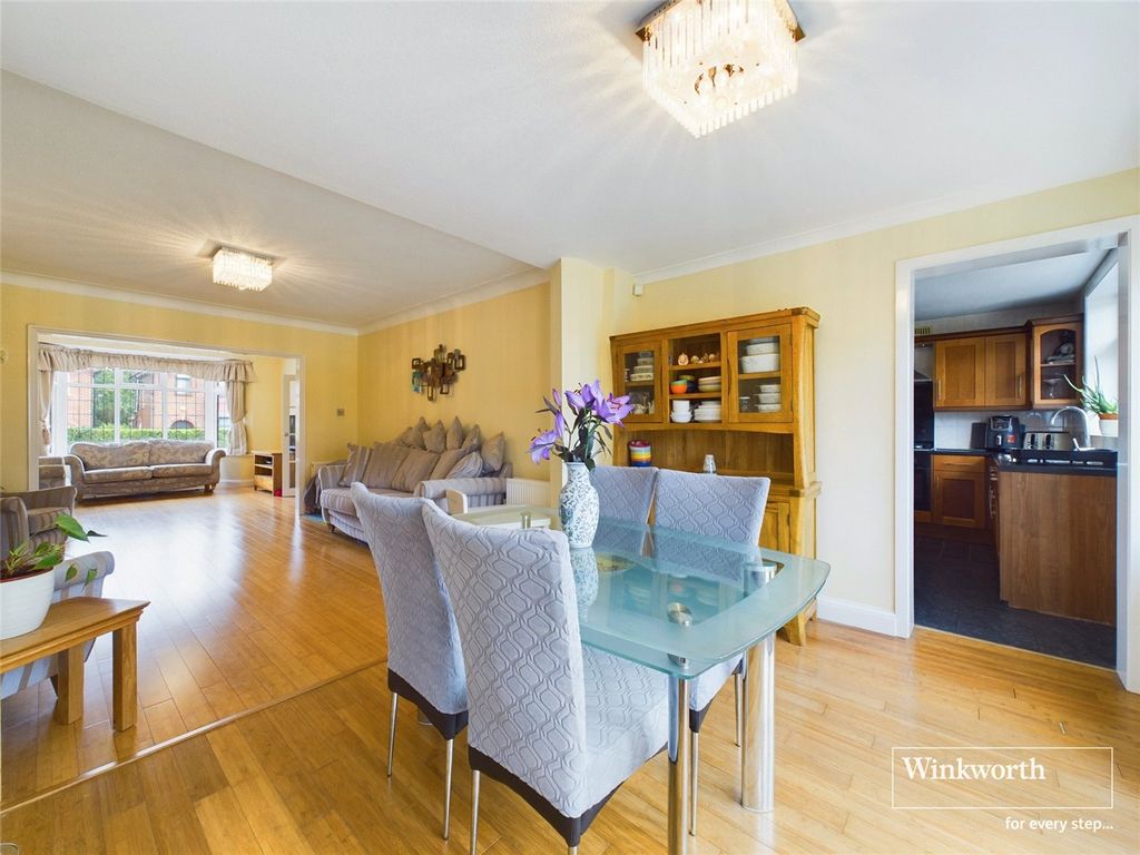 Additional image 5 of 5 bed semi-detached house for saleConiston Gardens, Kingsbury, London NW9