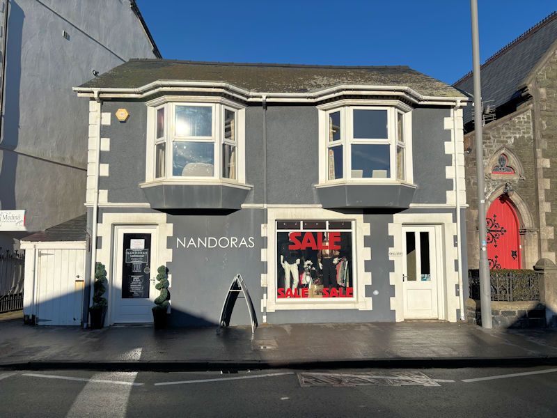 2 bed detached house for sale19 Glandovey Terrace, Aberdovey LL35
