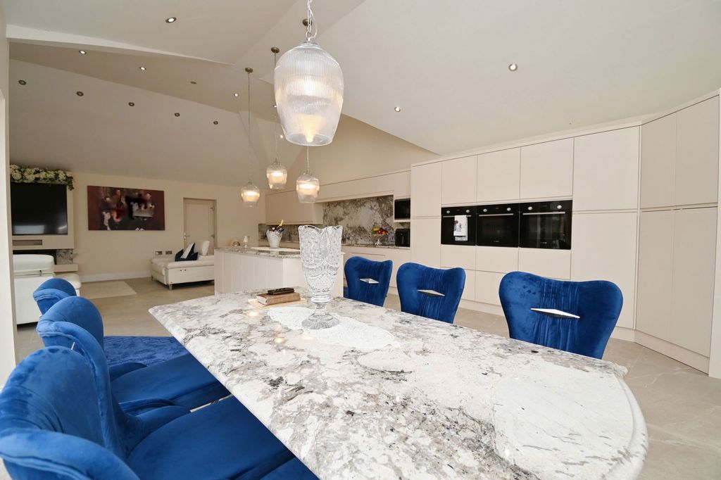 Additional image 5 of 3 bed bungalow for saleCliff Lane, Brierley, Barnsley S72