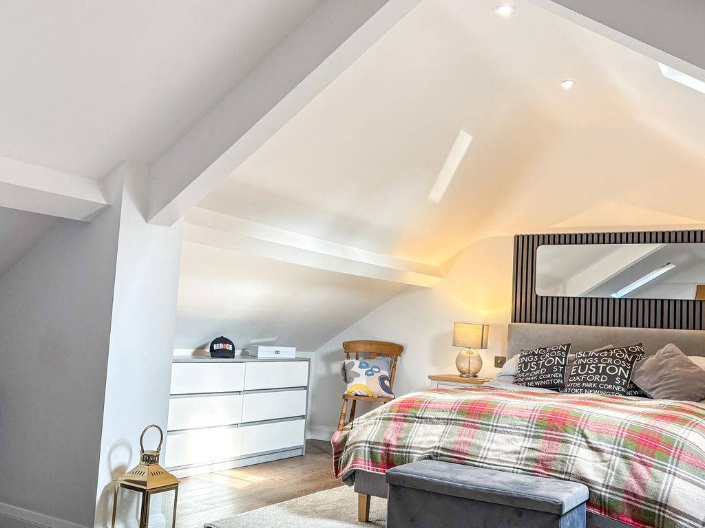 Additional image 10 of 2 bed flat for saleBank Road, Matlock DE4