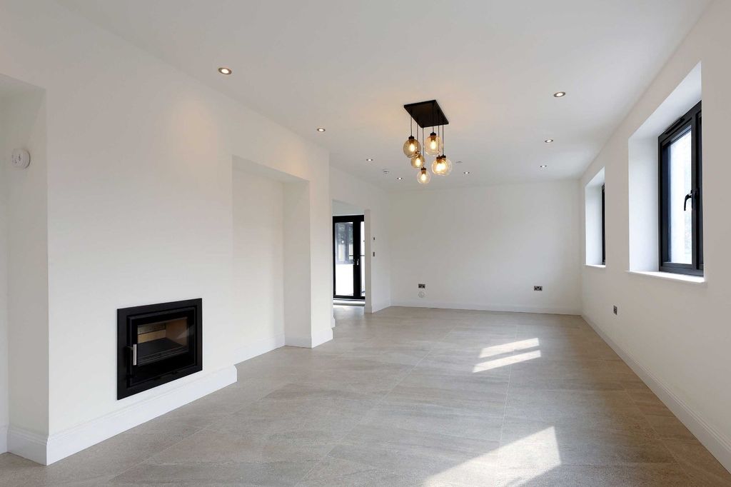 Additional image 6 of 6 bed detached house for saleStation Road, Amersham, Buckinghamshire HP7