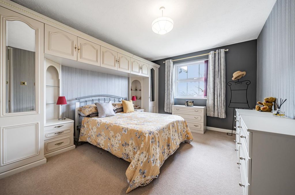 Additional image 6 of 3 bed flat for saleGravel Hill Road, Yate, Bristol BS37