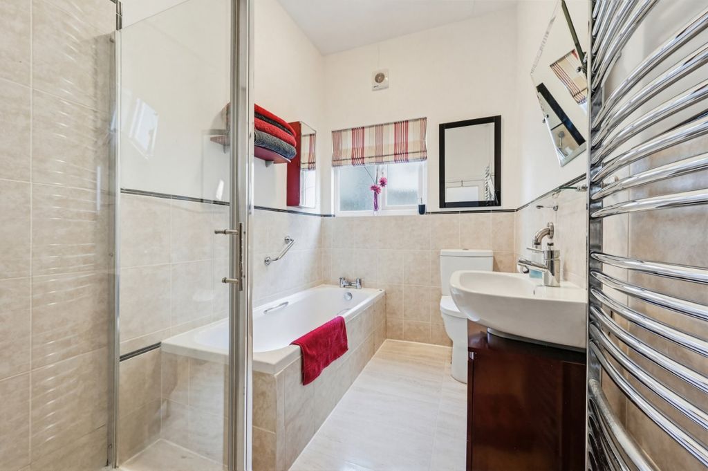 Additional image 18 of 3 bed flat for saleHayne Road, Beckenham BR3