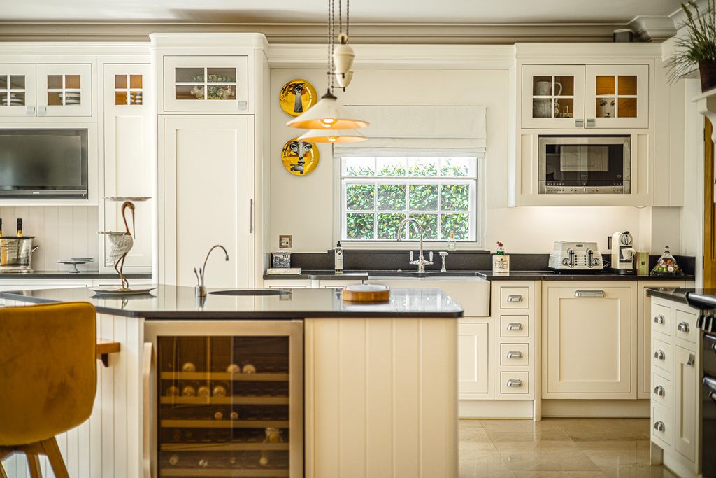 Additional image 10 of 5 bed detached house for saleVicarage Heights, Benfleet SS7