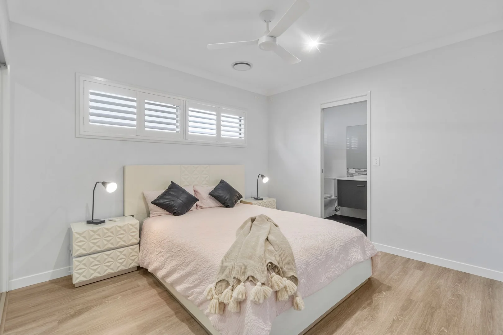 Additional image 18 of 7 North View Street, Hope Island QLD 4212